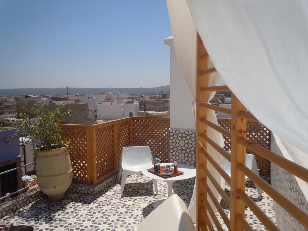 Riad Emotion Эс-Сувейра Экстерьер фото