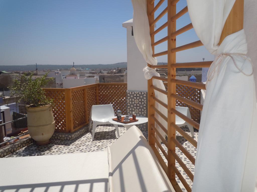 Riad Emotion Эс-Сувейра Экстерьер фото