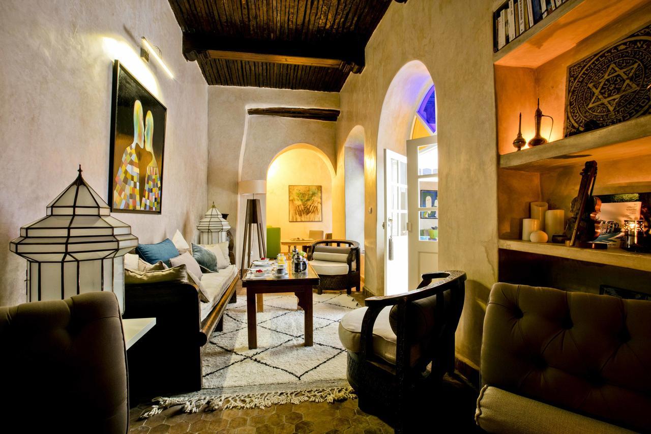 Riad Emotion Эс-Сувейра Экстерьер фото